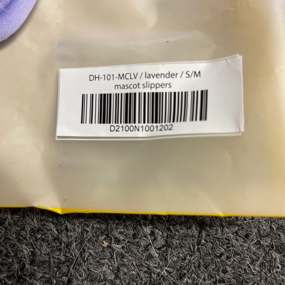 Drew house slippers - Picture 2 of 6